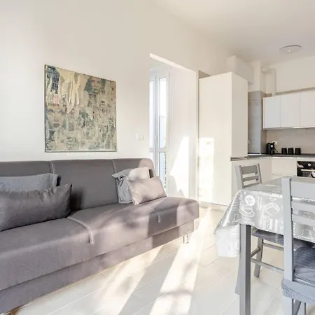 Apartment Fronte Mare